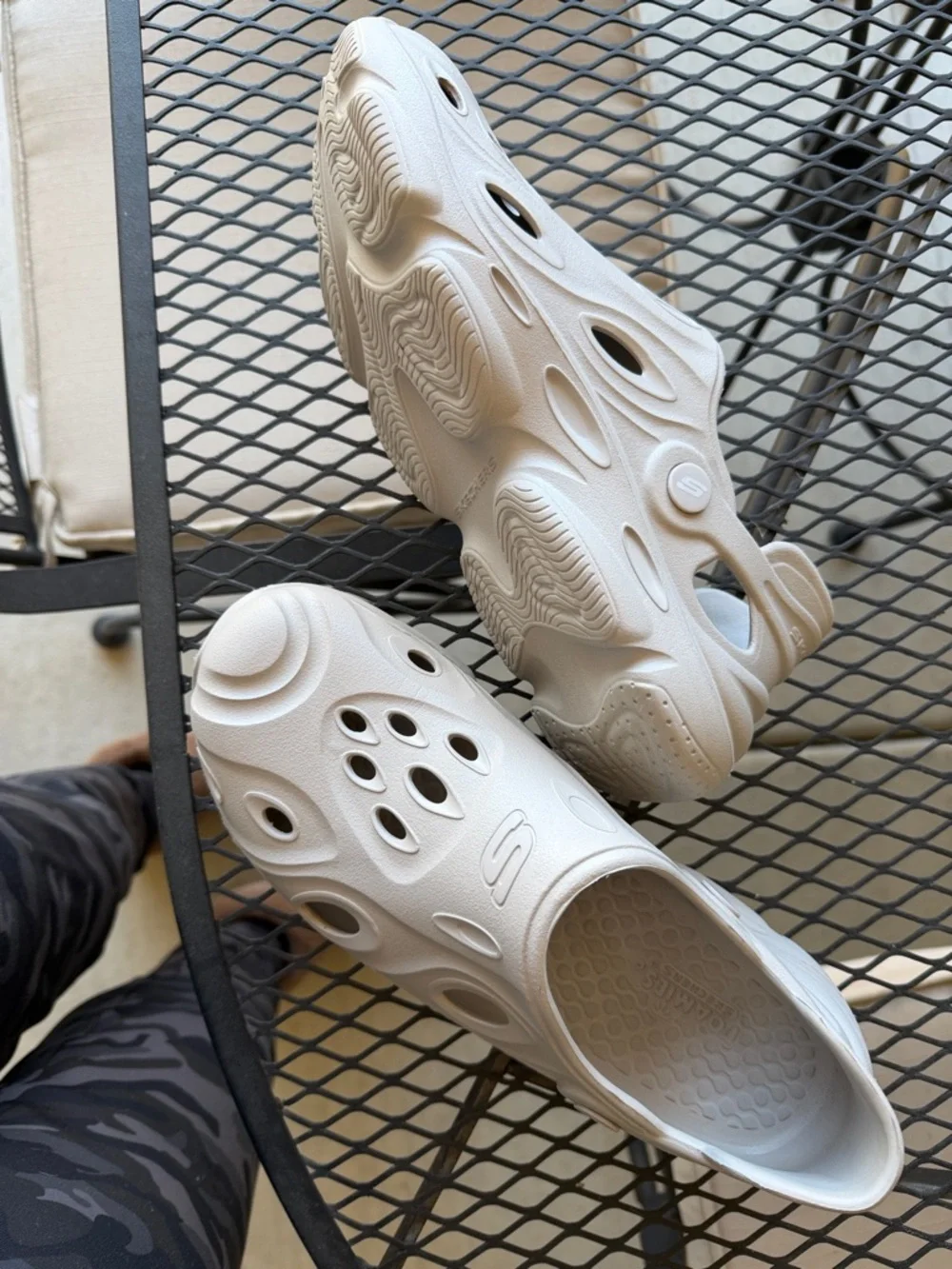 Skechers Foamies - Picture 3 of 6